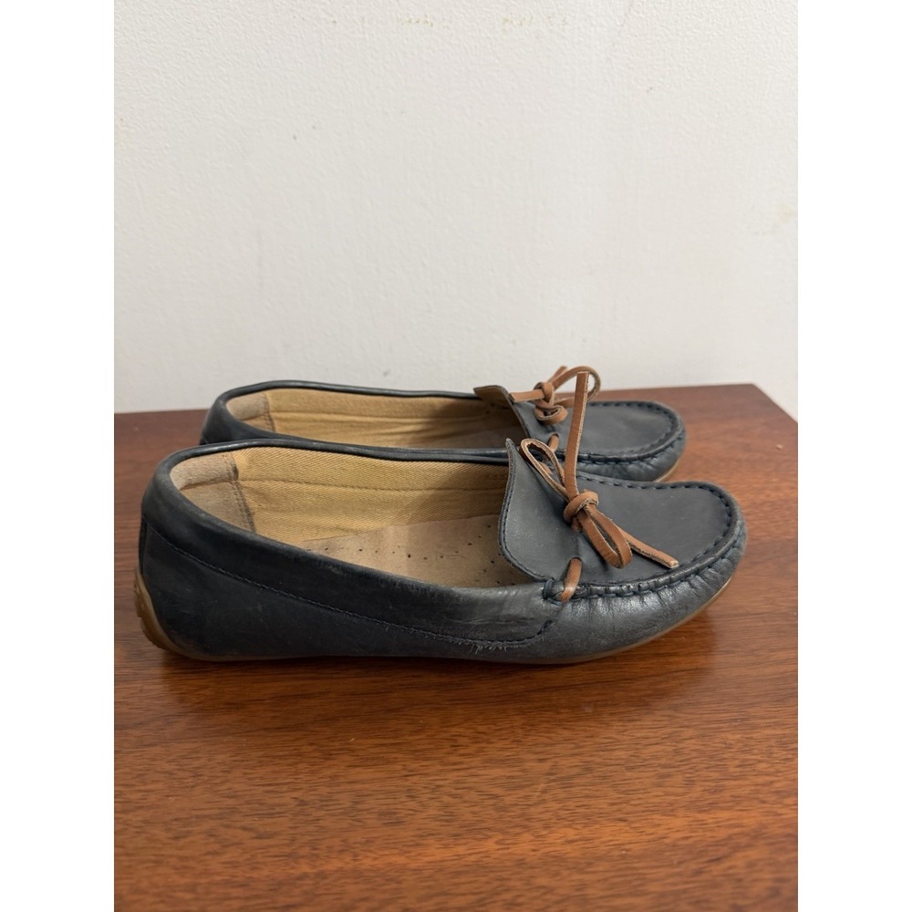 Clarks Collection Women's Dameo Swing Black Leather Driving Loafers Size 6M